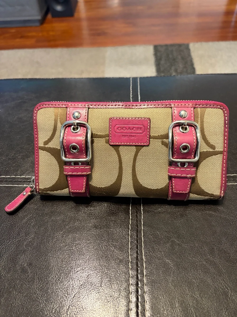 Coach Signature Buckle Accordion Zip Wallet Pink Leather Trim